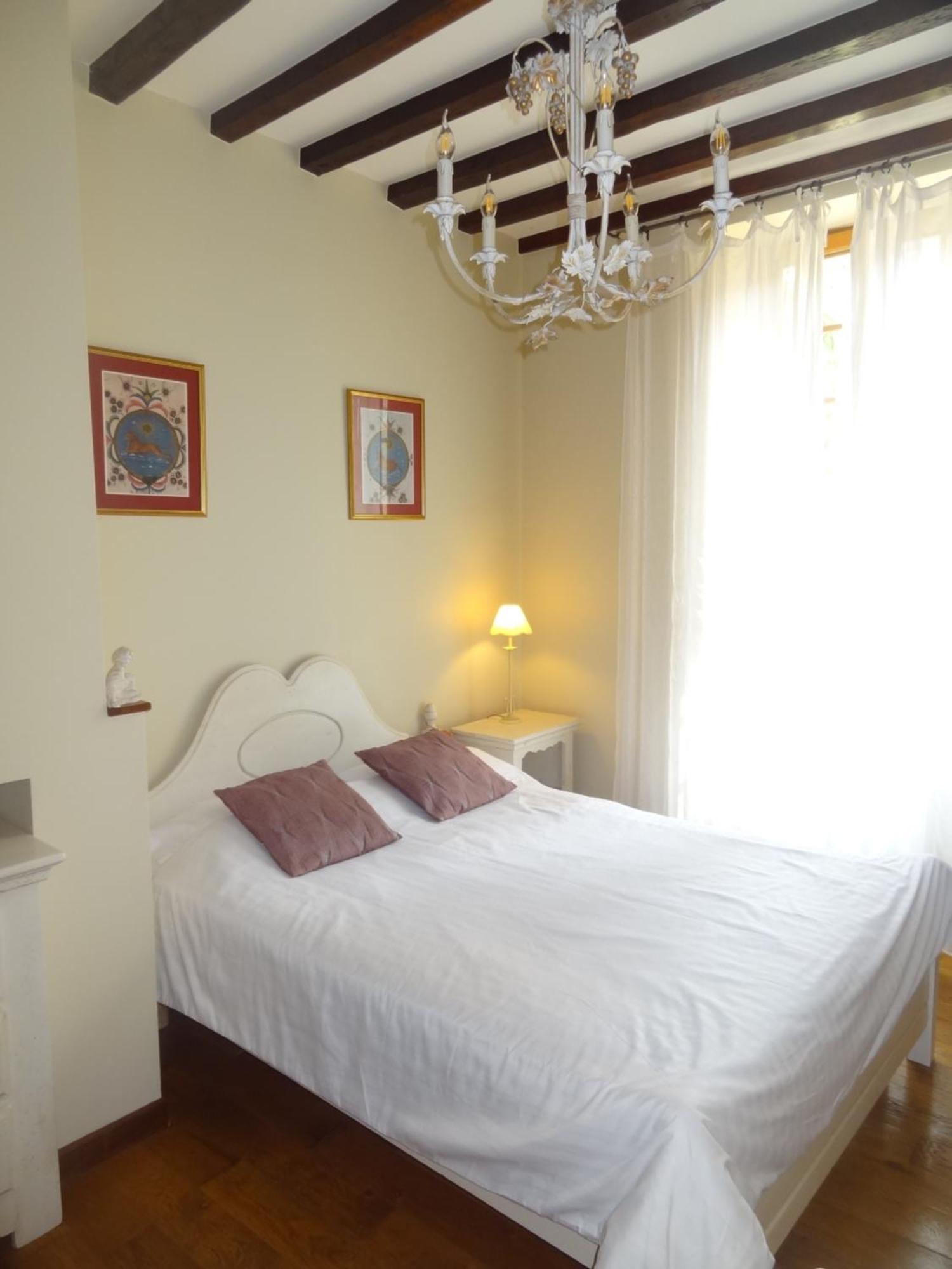 Le Pelerine Villa Sauveterre-de-Bearn Bagian luar foto