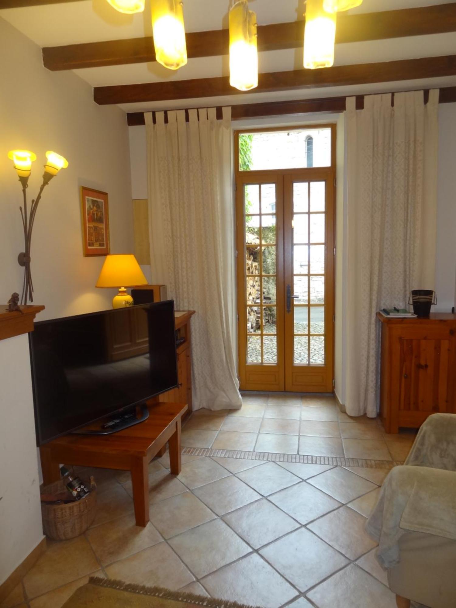 Le Pelerine Villa Sauveterre-de-Bearn Bagian luar foto