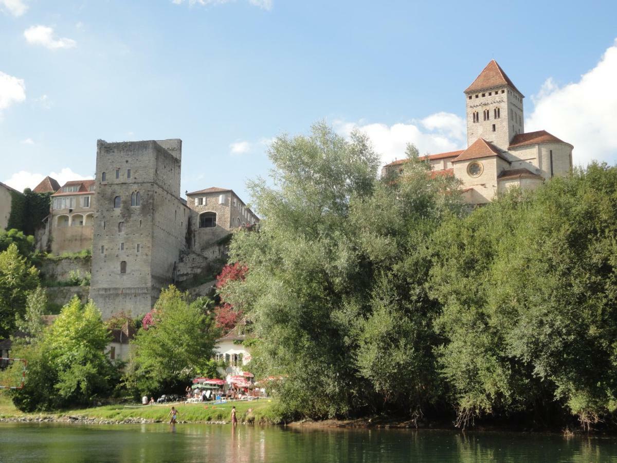 Le Pelerine Villa Sauveterre-de-Bearn Bagian luar foto